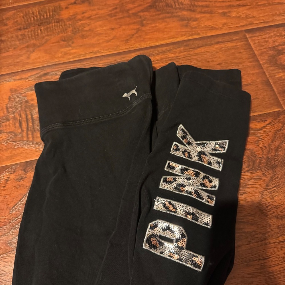 Y2K Athleisure Women Medium PINK Victoria's Secret Black Leopard Sequin Leggings